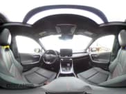 ✅ 2024 Toyota RAV4 XSE • VIN: JTMFB3FVXRD210278 • Лот: 43724617. Опубликован ранее на IAAI с пробегом 29 270 миль. Бесплатный доступ к архиву аукционных продаж из США и подробный отчёт об истории автомобиля на DreamBid. Изображение 19.