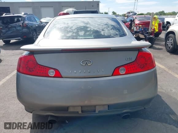 ✅ 2004 Infiniti G35 w/Leather • VIN: JNKCV54E74M822258 • Lot: 42921561. Listed on IAAI with 186,667 mi. Free auction sales archive from the USA and detailed vehicle history report at DreamBid. Image 16.