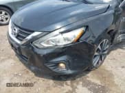 ✅ 2017 Nissan Altima SR • VIN: 1N4AL3AP4HC125429 • Lot: 42425513. Listed on IAAI with 159,192 mi. Free auction sales archive from the USA and detailed vehicle history report at DreamBid. Image 6.