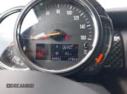 ✅ 2019 MINI Hardtop Cooper S • VIN: WMWXP7C58K2A50193 • Lot: 41903668. Wystawiony na IAAI z przebiegiem 64 962 mil. Bezpłatny archiwum sprzedaży aukcyjnych z USA i szczegółowy raport historii pojazdu na DreamBid. Zdjęcie 16.