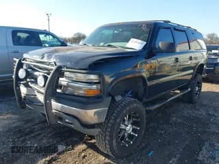 ✅ 2001 Chevrolet Suburban LS • VIN: 3GNEC16T61G284128 • Лот: 41102555. Опубликован ранее на IAAI с пробегом 198 323 миль. Бесплатный доступ к архиву аукционных продаж из США и подробный отчёт об истории автомобиля на DreamBid. Изображение 2.