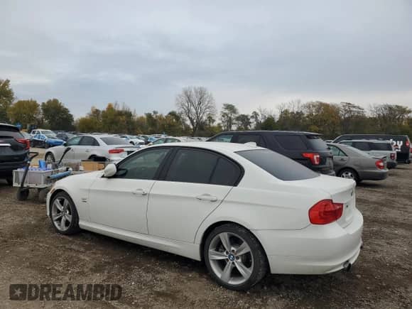 2011 BMW 3 Series 335i xDrive с VIN WBAPL5C53BA919852, выставлен на аукционе Copart как лот 90932905 с пробегом 153 467 миль миль и Чистый • Clean title. История ставок и продаж доступна на DreamBid. Изображение 2.