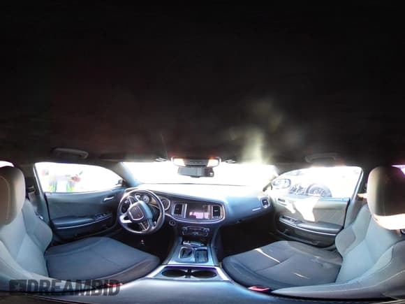 ✅ 2016 Dodge Charger R/T • VIN: 2C3CDXCT0GH237632 • Lot: 43214605. Wystawiony na IAAI z przebiegiem 62 417 mil. Bezpłatny archiwum sprzedaży aukcyjnych z USA i szczegółowy raport historii pojazdu na DreamBid. Zdjęcie 19.