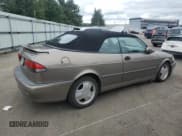 ✅ 2003 Saab 9-3 SE • VIN: YS3DF78KX37004494 • Lot: 69758765. Wystawiony na Copart z przebiegiem 170 782 mil. Bezpłatny archiwum sprzedaży aukcyjnych z USA i szczegółowy raport historii pojazdu na DreamBid. Zdjęcie 3.