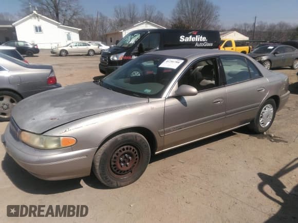 ✅ 1998 Buick Century Limited • VIN: 2G4WY52M6W1592612 • Lot: 41791788. Listed on IAAI with 135,760 mi. Free auction sales archive from the USA and detailed vehicle history report at DreamBid. Image 2.