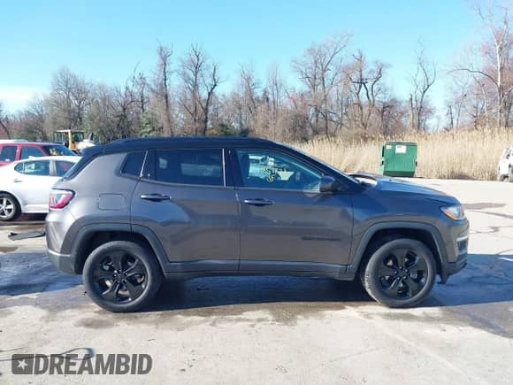 2020 Jeep Compass Latitude с VIN 3C4NJDBB5LT101115, выставлен на аукционе IAAI как лот 41857821 с пробегом 35 550 миль миль и . История ставок и продаж доступна на DreamBid. Изображение 13.