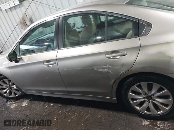 ✅ 2015 Subaru Legacy Premium • VIN: 4S3BNAD66F3009906 • Lot: 43793588. Listed on IAAI with 146,644 mi. Free auction sales archive from the USA and detailed vehicle history report at DreamBid. Image 15.