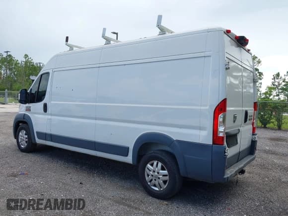 ✅ 2014 Ram ProMaster Cargo • VIN: 3C6TRVDG8EE118746 • Lot: 42561767. Wystawiony na IAAI z przebiegiem 227 053 mil. Bezpłatny archiwum sprzedaży aukcyjnych z USA i szczegółowy raport historii pojazdu na DreamBid. Zdjęcie 3.
