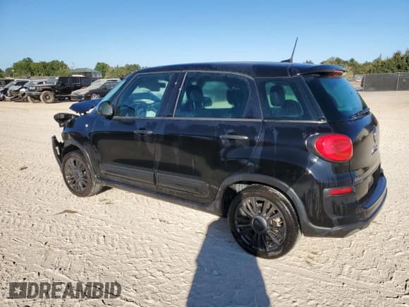 ✅ 2019 FIAT 500L Trekking • VIN: ZFBNFADH3KZ042352 • Lot: 76575174. Wystawiony na Copart z przebiegiem 25 129 mil. Bezpłatny archiwum sprzedaży aukcyjnych z USA i szczegółowy raport historii pojazdu na DreamBid. Zdjęcie 2.