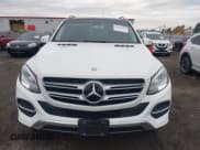 ✅ 2016 Mercedes-Benz GLE 350 • VIN: 4JGDA5HB8GA805438 • Lot: 43693699. Wystawiony na IAAI z przebiegiem 116 238 mil. Bezpłatny archiwum sprzedaży aukcyjnych z USA i szczegółowy raport historii pojazdu na DreamBid. Zdjęcie 12.