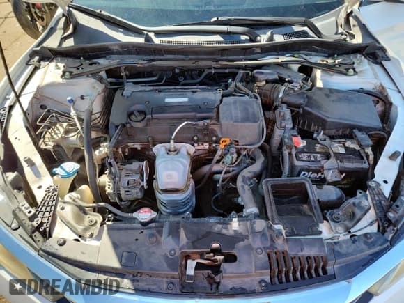 ✅ 2017 Honda Accord Sport SE • VIN: 1HGCR2F17HA159541 • Лот: 85586565. Опубликован ранее на Copart с пробегом 117 453 миль. Бесплатный доступ к архиву аукционных продаж из США и подробный отчёт об истории автомобиля на DreamBid. Изображение 11.