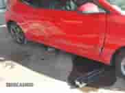 2019 Hyundai Veloster Premium with VIN KMHTG6AF6KU005242, listed as a IAAI auction lot 41358050 with 124,415 mi miles and . Bid and sale history available at DreamBid. Image 6.