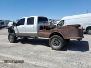 ✅ 2010 Ford F-350 XL • VIN: 1FTWW3DR4AEA53081 • Lot: 67385594. Wystawiony na Copart z przebiegiem 190 666 mil. Bezpłatny archiwum sprzedaży aukcyjnych z USA i szczegółowy raport historii pojazdu na DreamBid. Zdjęcie 2.