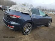 ✅ 2022 Maserati Levante Modena • VIN: ZN661YUM4NX400403 • Лот: 79116793. Опубликован ранее на Copart с пробегом Не указан. Бесплатный доступ к архиву аукционных продаж из США и подробный отчёт об истории автомобиля на DreamBid. Изображение 3.