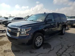 ✅ 2019 Chevrolet Suburban LT • VIN: 1GNSKHKC1KR122364 • Lot: 63829175. Wystawiony na Copart z przebiegiem 96 523 mil. Bezpłatny archiwum sprzedaży aukcyjnych z USA i szczegółowy raport historii pojazdu na DreamBid. Zdjęcie 1.