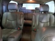 ✅ 2005 Chevrolet Suburban LS • VIN: 3GNFK16ZX5G196927 • Lot: 89928155. Listed on Copart with 224,201 mi. Free auction sales archive from the USA and detailed vehicle history report at DreamBid. Image 10.