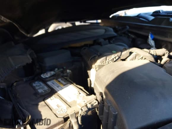 ✅ 2016 Kia Cadenza Premium • VIN: KNALN4D78G5212619 • Lot: 43642729. Wystawiony na IAAI z przebiegiem 61 882 mil. Bezpłatny archiwum sprzedaży aukcyjnych z USA i szczegółowy raport historii pojazdu na DreamBid. Zdjęcie 10.