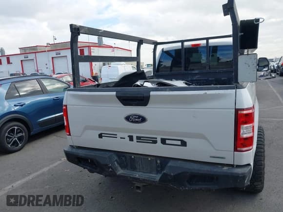 ✅ 2018 Ford F-150 XL • VIN: 1FTEX1CP4JKG11428 • Lot: 43738234. Listed on IAAI with 155,454 mi. Free auction sales archive from the USA and detailed vehicle history report at DreamBid. Image 17.