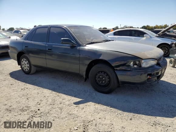 ✅ 1995 Toyota Camry LE • VIN: 4T1SK12E1SU572333 • Lot: 80828565. Wystawiony na Copart z przebiegiem 151 689 mil. Bezpłatny archiwum sprzedaży aukcyjnych z USA i szczegółowy raport historii pojazdu na DreamBid. Zdjęcie 4.