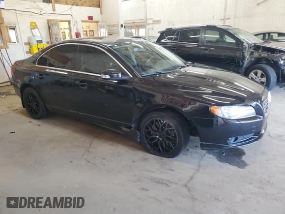✅ 2007 Volvo S80 V8 • VIN: YV1AH852371026158 • Lot: 63411725. Listed on Copart with 142,391 mi. Free auction sales archive from the USA and detailed vehicle history report at DreamBid. Image 4.