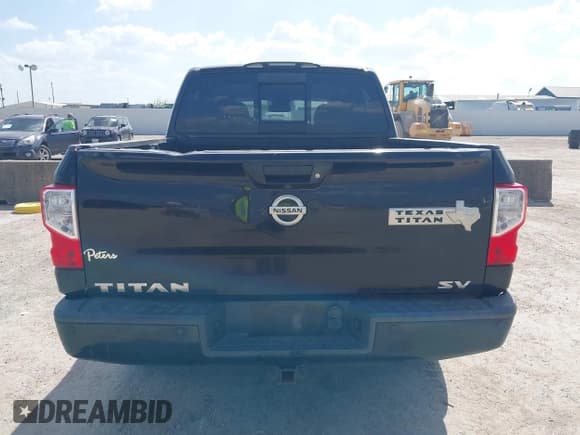 ✅ 2017 Nissan Titan SV • VIN: 1N6AA1E60HN564246 • Лот: 42852094. Опубликован ранее на IAAI с пробегом 114 903 миль. Бесплатный доступ к архиву аукционных продаж из США и подробный отчёт об истории автомобиля на DreamBid. Изображение 16.