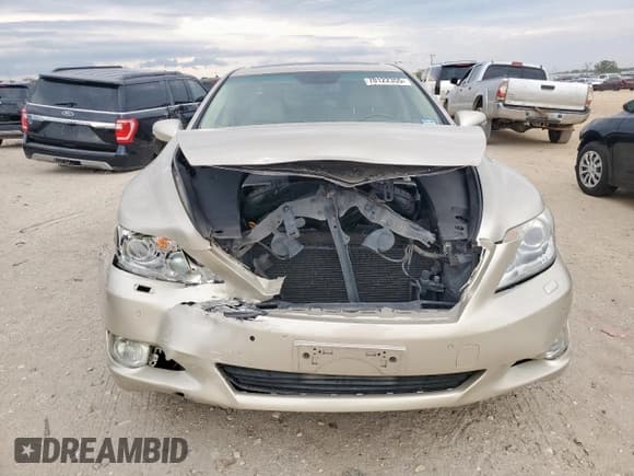 ✅ 2012 Lexus LS 460 • VIN: JTHBL5EF1C5112600 • Lot: 70122355. Wystawiony na Copart z przebiegiem 192 014 mil. Bezpłatny archiwum sprzedaży aukcyjnych z USA i szczegółowy raport historii pojazdu na DreamBid. Zdjęcie 5.