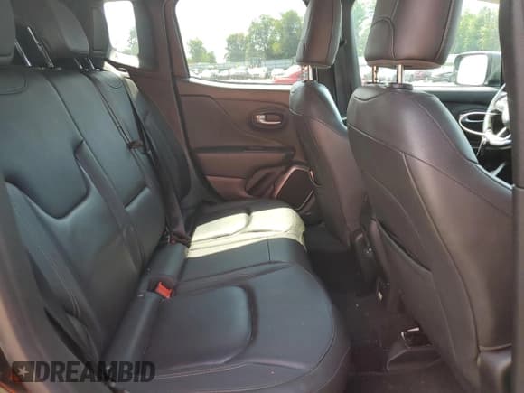 ✅ 2019 Jeep Renegade Limited • VIN: ZACNJBD12KPJ85759 • Lot: 66653705. Wystawiony na Copart z przebiegiem 70 863 mil. Bezpłatny archiwum sprzedaży aukcyjnych z USA i szczegółowy raport historii pojazdu na DreamBid. Zdjęcie 11.