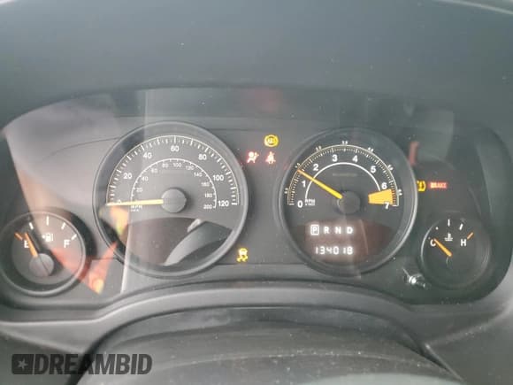 ✅ 2016 Jeep Patriot Sport SE • VIN: 1C4NJPBA5GD575571 • Lot: 58704865. Listed on Copart with 134,018 mi. Free auction sales archive from the USA and detailed vehicle history report at DreamBid. Image 9.