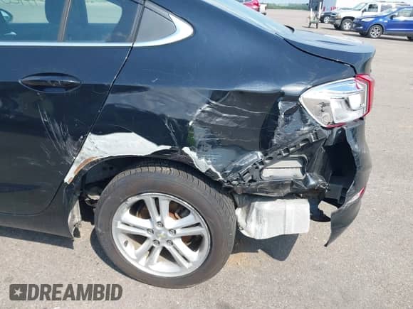 2016 Chevrolet Cruze LT с VIN 1G1BE5SM7G7284969, выставлен на аукционе IAAI как лот 42959284 с пробегом 149 891 миль миль и . История ставок и продаж доступна на DreamBid. Изображение 6.