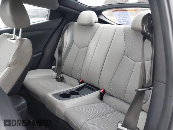 ✅ 2012 Hyundai Veloster w/Gray Int • VIN: KMHTC6AD5CU080347 • Лот: 43642930. Опубликован ранее на IAAI с пробегом 160 332 миль. Бесплатный доступ к архиву аукционных продаж из США и подробный отчёт об истории автомобиля на DreamBid. Изображение 8.