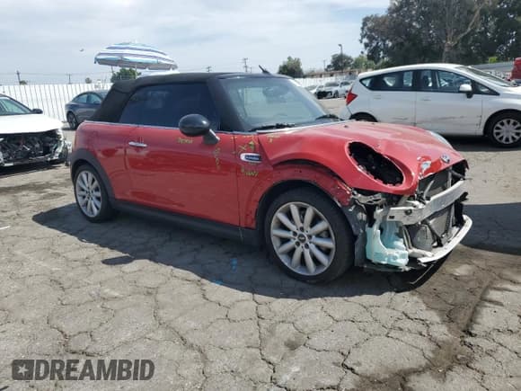 ✅ 2016 MINI Convertible • VIN: WMWWG5C54G3C19062 • Lot: 53077555. Wystawiony na Copart z przebiegiem 66 686 mil. Bezpłatny archiwum sprzedaży aukcyjnych z USA i szczegółowy raport historii pojazdu na DreamBid. Zdjęcie 4.