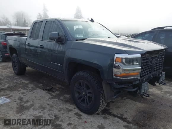 ✅ 2019 Chevrolet Silverado 1500 LT • VIN: 2GCVKPEC6K1205275 • Lot: 43714720. Wystawiony na IAAI z przebiegiem 93 725 mil. Bezpłatny archiwum sprzedaży aukcyjnych z USA i szczegółowy raport historii pojazdu na DreamBid. Zdjęcie 1.