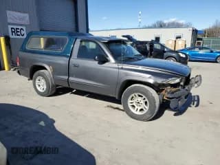 ✅ 2003 Dodge Dakota • VIN: 1D7FL16X23S157474 • Lot: 47778365. Wystawiony na Copart z przebiegiem 167 812 mil. Bezpłatny archiwum sprzedaży aukcyjnych z USA i szczegółowy raport historii pojazdu na DreamBid. Zdjęcie 4.
