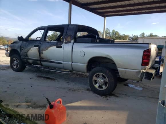 2008 Dodge 3500 SXT z VIN 3D7MX39A38G112217, wystawiony jako Copart lot #79241344 z przebiegiem Nie podano mil oraz Szkoda całkowita • Salvage title. Historia ofert i sprzedaży dostępna na DreamBid. Obrazek 2.