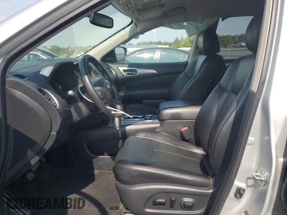 ✅ 2020 Nissan Pathfinder SL • VIN: 5N1DR2CM2LC604441 • Lot: 83778375. Listed on Copart with 100,353 mi. Free auction sales archive from the USA and detailed vehicle history report at DreamBid. Image 7.