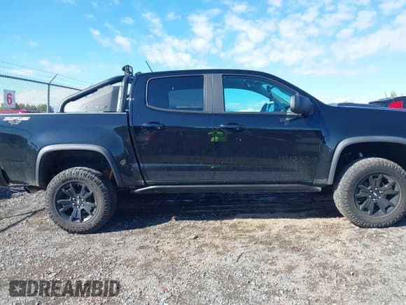 ✅ 2022 Chevrolet Colorado 4WD ZR2 • VIN: 1GCGTEEN4N1101356 • Лот: 43406311. Опубликован ранее на IAAI с пробегом 27 514 миль. Бесплатный доступ к архиву аукционных продаж из США и подробный отчёт об истории автомобиля на DreamBid. Изображение 14.