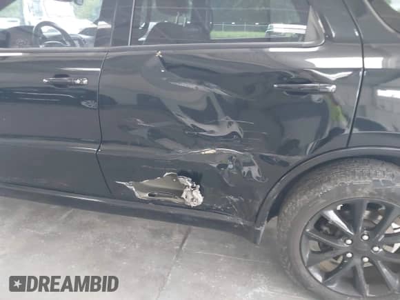 2018 Dodge Durango R/T with VIN 1C4SDJCT6JC158156, listed as a IAAI auction lot 43168189 with 89,000 mi miles and . Bid and sale history available at DreamBid. Image 6.