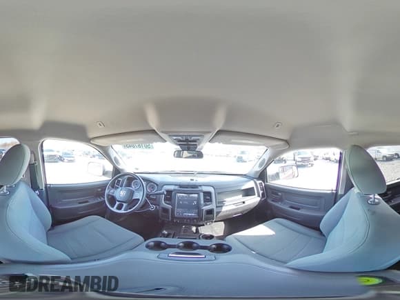 ✅ 2017 Ram 3500 Tradesman • VIN: 3C63R3CJ5HG596908 • Lot: 50167045. Wystawiony na Copart z przebiegiem 78 253 mil. Bezpłatny archiwum sprzedaży aukcyjnych z USA i szczegółowy raport historii pojazdu na DreamBid. Zdjęcie 13.