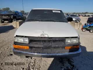 2002 Chevrolet S-10 LS с VIN 1GCCS19W128105784, выставлен на аукционе Copart как лот 73463244 с пробегом Не указан миль и Чистый • Clean title. История ставок и продаж доступна на DreamBid. Изображение 5.