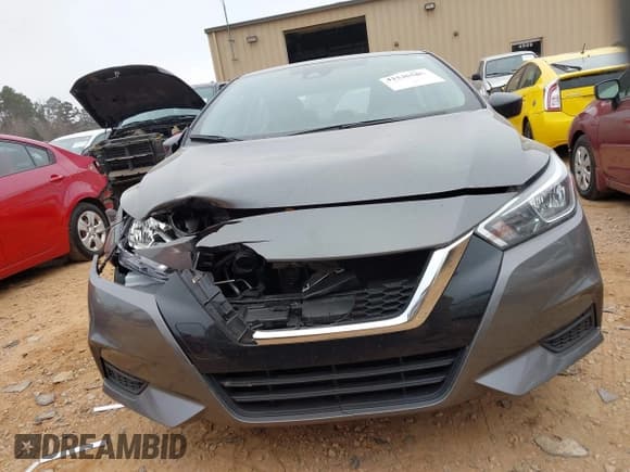 ✅ 2021 Nissan Versa S • VIN: 3N1CN8BV1ML818578 • Lot: 41530509. Listed on IAAI with 92,451 mi. Free auction sales archive from the USA and detailed vehicle history report at DreamBid. Image 12.