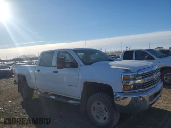 ✅ 2016 Chevrolet Silverado 2500HD Work Truck • VIN: 1GC1KUEG7GF193105 • Lot: 82043414. Wystawiony na Copart z przebiegiem 245 893 mil. Bezpłatny archiwum sprzedaży aukcyjnych z USA i szczegółowy raport historii pojazdu na DreamBid. Zdjęcie 4.