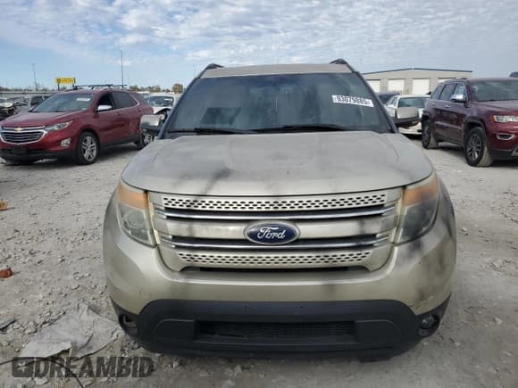 ✅ 2011 Ford Explorer Limited • VIN: 1FMHK7F89BGA30249 • Lot: 93079885. Wystawiony na Copart z przebiegiem 225 686 mil. Bezpłatny archiwum sprzedaży aukcyjnych z USA i szczegółowy raport historii pojazdu na DreamBid. Zdjęcie 5.