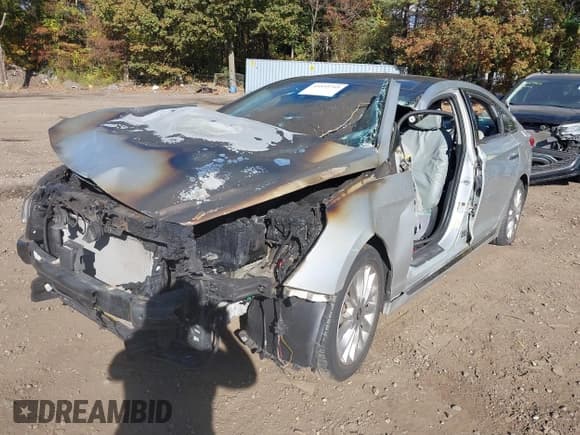 ✅ 2015 Hyundai Sonata Sport • VIN: 5NPE34AF9FH251134 • Лот: 43535745. Опубликован ранее на IAAI с пробегом 53 686 миль. Бесплатный доступ к архиву аукционных продаж из США и подробный отчёт об истории автомобиля на DreamBid. Изображение 6.