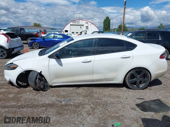 ✅ 2015 Dodge Dart SXT • VIN: 1C3CDFBB8FD241782 • Lot: 42925935. Listed on IAAI with 88,347 mi. Free auction sales archive from the USA and detailed vehicle history report at DreamBid. Image 15.