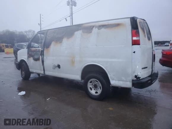 ✅ 2017 Chevrolet Express Cargo • VIN: 1GCWGAFF4H1298596 • Lot: 44690105. Listed on Copart with Not provided. Free auction sales archive from the USA and detailed vehicle history report at DreamBid. Image 2.