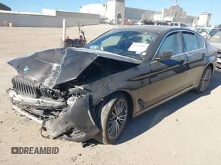 ✅ 2019 BMW 5 Series 530i • VIN: WBAJA5C5XKWW37111 • Lot: 43674565. Listed on IAAI with 85,070 mi. Free auction sales archive from the USA and detailed vehicle history report at DreamBid. Image 2.