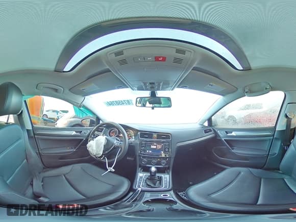 ✅ 2021 Volkswagen Golf TSI • VIN: 3VWG57AUXMM012764 • Lot: 87458764. Wystawiony na Copart z przebiegiem 58 301 mil. Bezpłatny archiwum sprzedaży aukcyjnych z USA i szczegółowy raport historii pojazdu na DreamBid. Zdjęcie 13.