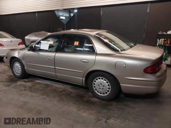 ✅ 1998 Buick Regal LS • VIN: 2G4WB52K3W1418996 • Lot: 42327970. Wystawiony na IAAI z przebiegiem 113 710 mil. Bezpłatny archiwum sprzedaży aukcyjnych z USA i szczegółowy raport historii pojazdu na DreamBid. Zdjęcie 3.