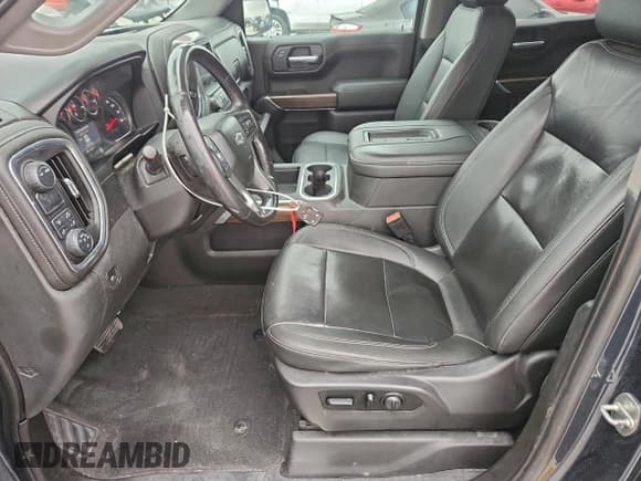 ✅ 2021 Chevrolet Silverado 1500 RST • VIN: 3GCPWDED0MG124836 • Lot: 94517835. Wystawiony na Copart z przebiegiem 95 634 mil. Bezpłatny archiwum sprzedaży aukcyjnych z USA i szczegółowy raport historii pojazdu na DreamBid. Zdjęcie 7.