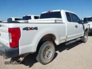 ✅ 2017 Ford F-250 XL • VIN: 1FT7X2B62HEC15787 • Lot: 43143366. Listed on IAAI with 169,124 mi. Free auction sales archive from the USA and detailed vehicle history report at DreamBid. Image 13.